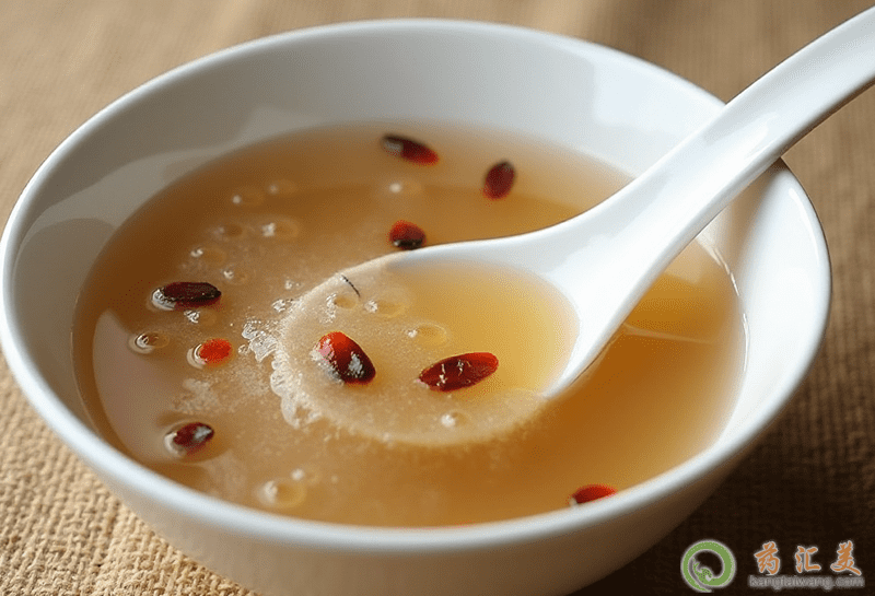坐月子可以喝銀耳紅棗湯 坐月子可以喝銀耳紅棗湯